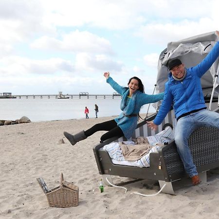 Schlafstrandkorb Nr 2 Kellenhusen Bagian luar foto